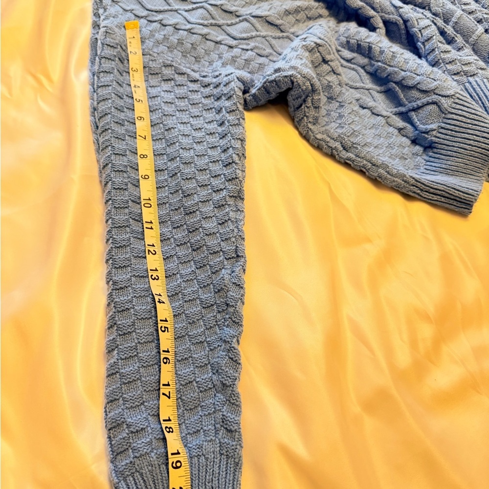 Cable Knit Sweater – Blue | Size L - Picture 5 of 5